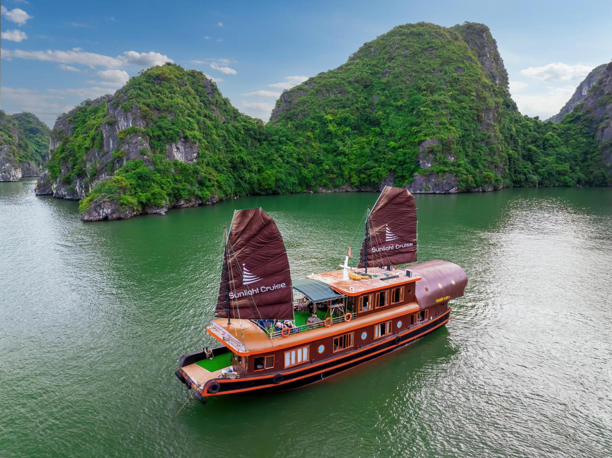 Sunlight Boutique Cruise - Cat Ba Island Otel Ha Long Dış mekan fotoğraf