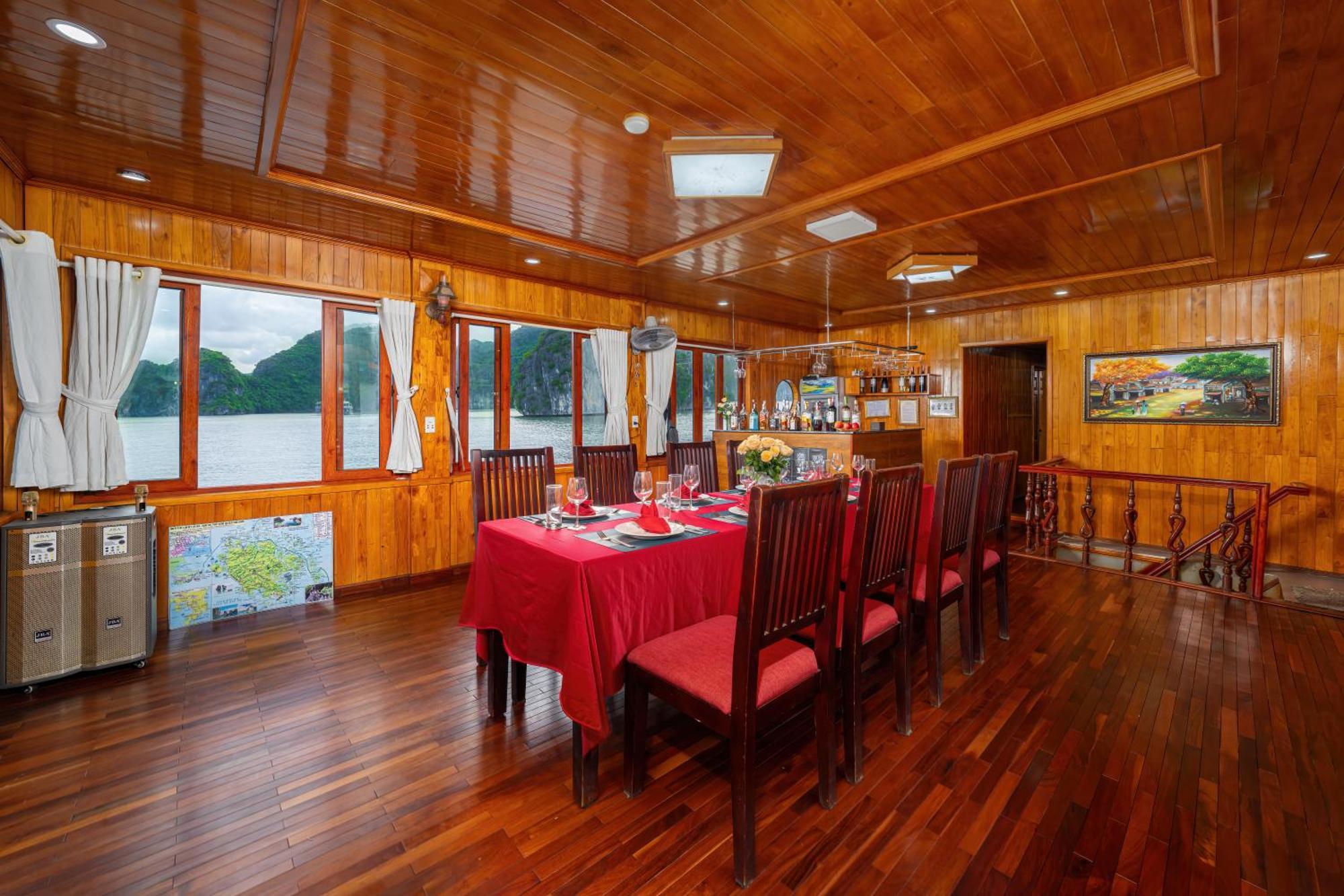Sunlight Boutique Cruise - Cat Ba Island Otel Ha Long Dış mekan fotoğraf